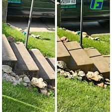 House-Concrete-Cleaning-in-St-Joseph-MO-A-Stunning-Transformation 1